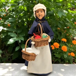 NEW Byers' Choice Martha Washington 1776 Caroler