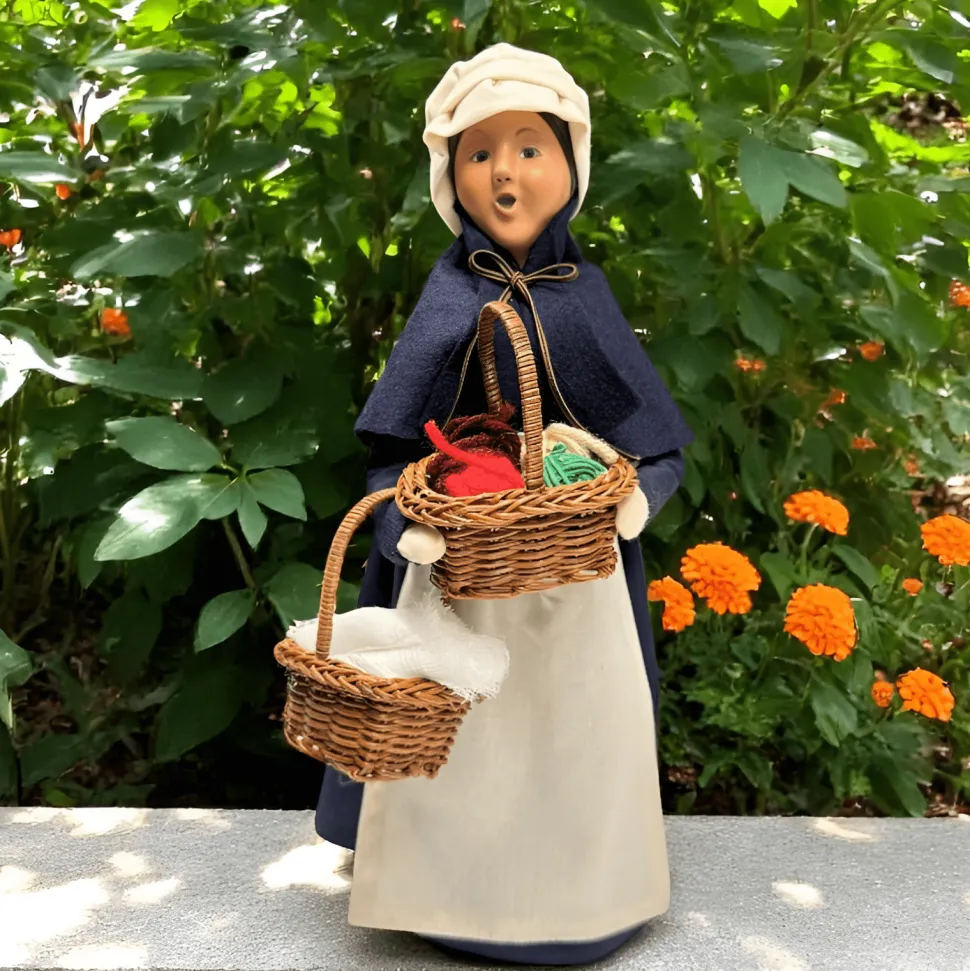 NEW Byers' Choice Martha Washington 1776 Caroler